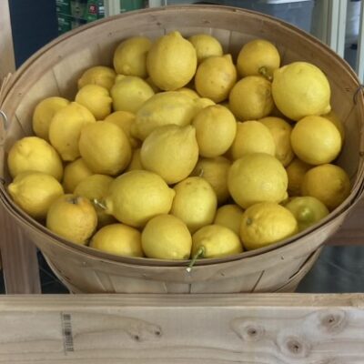 Fresh Arizona Lemons